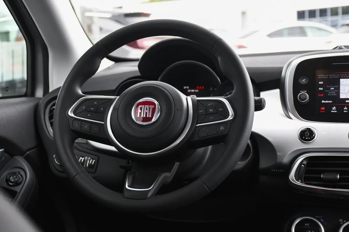 1.0 GSE Urban 1 EIGENAAR/ CRUISE CONTROL/ DAB