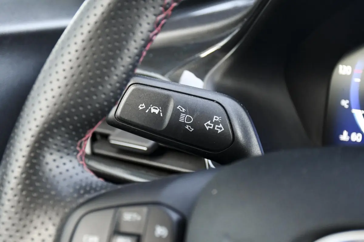 1.0 EcoBoost Hybrid ST-Line APPLE CARPLAY/LED/DAB
