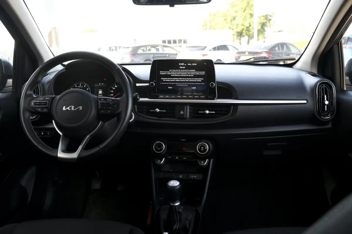 1.0 DPi DynamicPlusLine APPLE CARPLAY/ NAVIGATIE