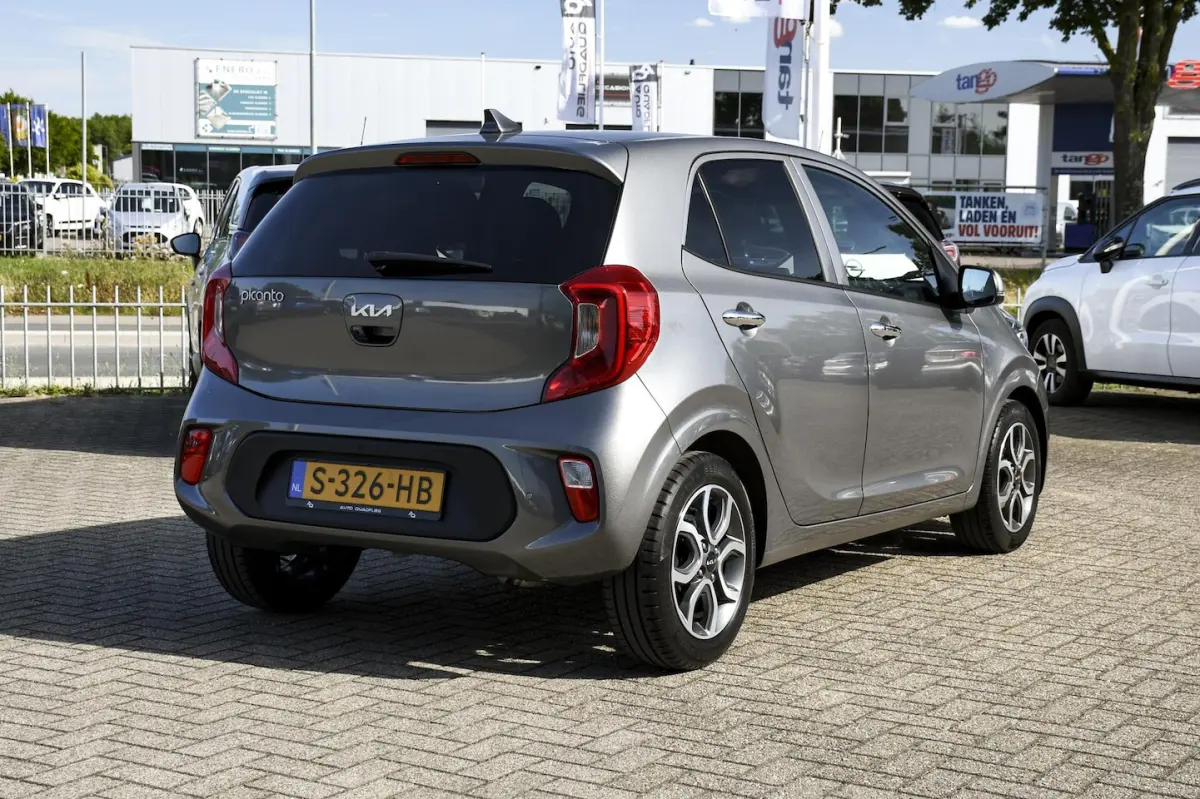 1.0 DPi DynamicPlusLine APPLE CARPLAY/ NAVIGATIE