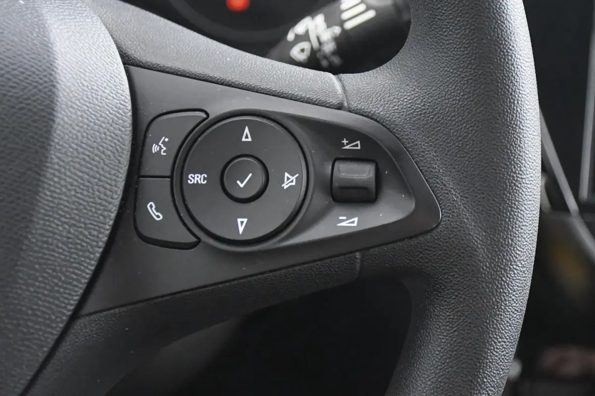 1.2 Edition APPLE CARPLAY/ CRUISE CONTROL/ DAB