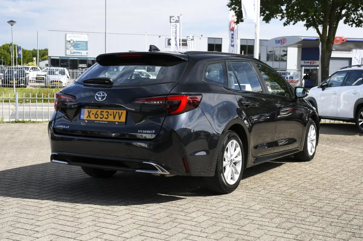 Hybrid 140 Active 1 EIGENAAR/ APPLE CARPLAY/ DAB