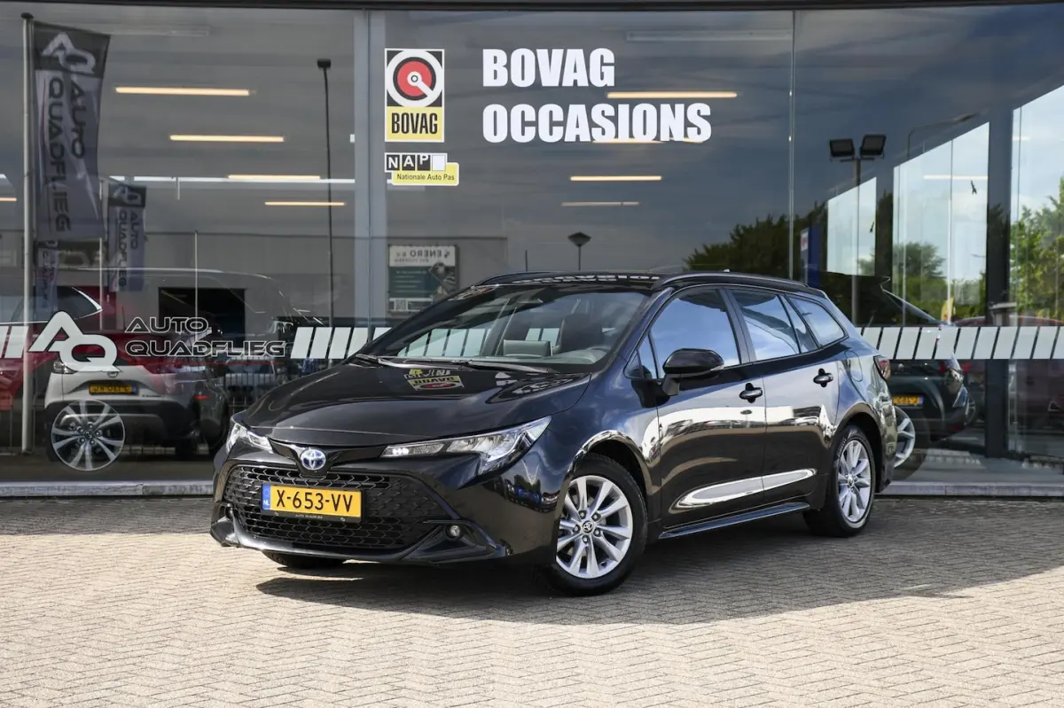 Hybrid 140 Active 1 EIGENAAR/ APPLE CARPLAY/ DAB