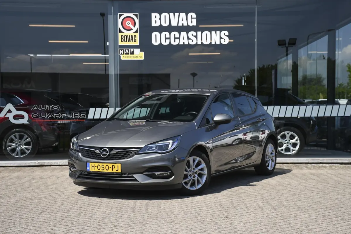 1.2 Business 1 EIGENAAR/ APPLE CARPLAY/ NAVIGATIE