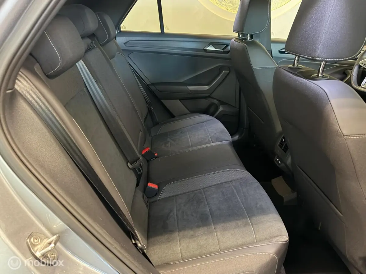 1.5 TSI 3X R-Line Panorama/Keyless/Black Style/