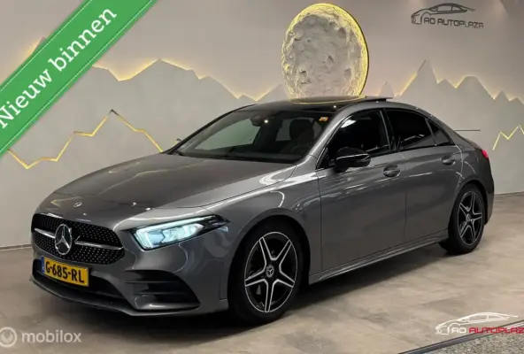 180 AMG Limousine Panorama/Camera/Night pakket