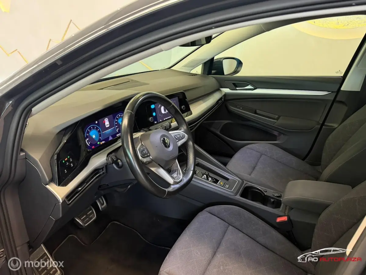 1.0 eTSI Life DSG/Carplay/Sfeer/18" GTI Adelaide
