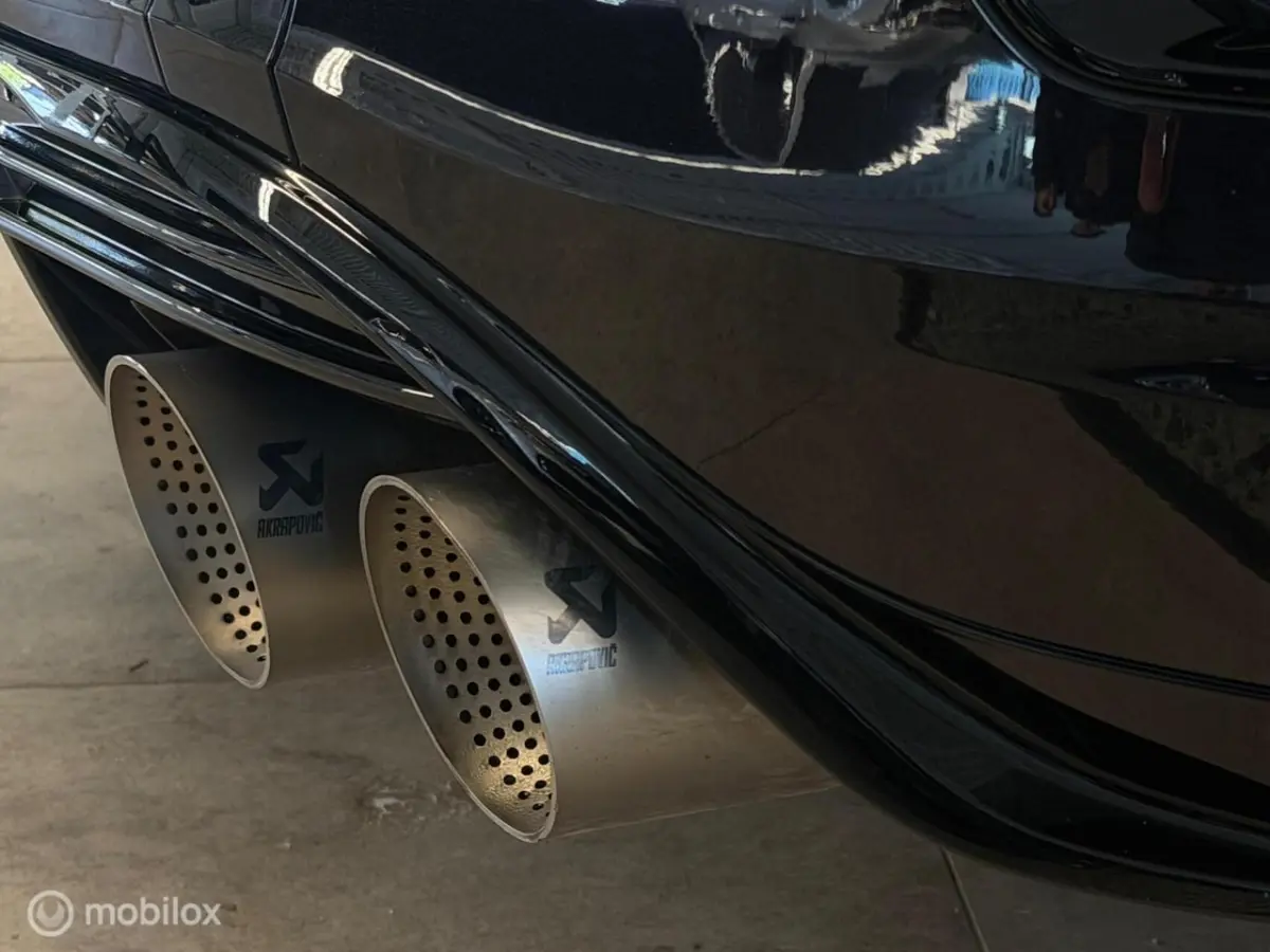 2.0 TSI 4Motion R Panorama/Akrapovic/Keyless/Beats