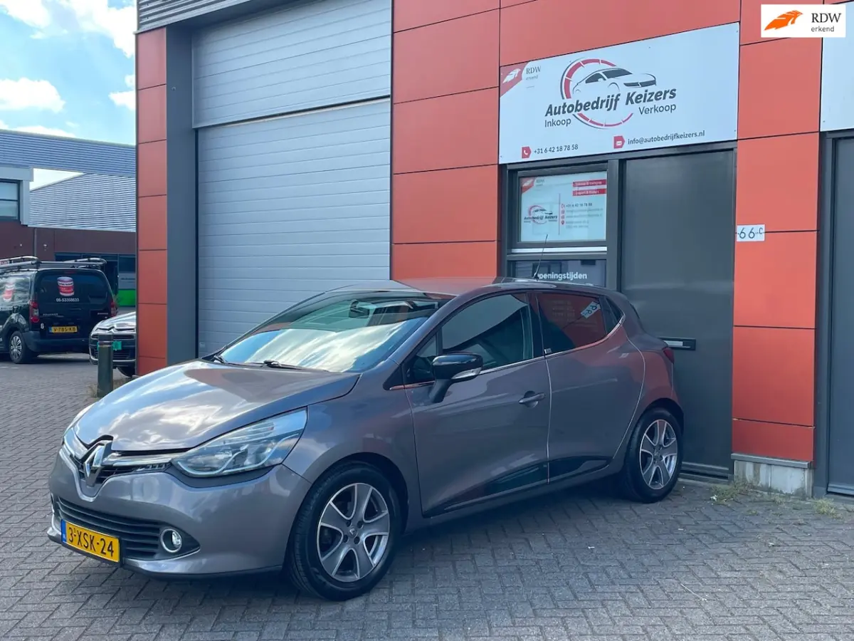 Renault Clio 2014 Benzine Handgeschakeld leasen