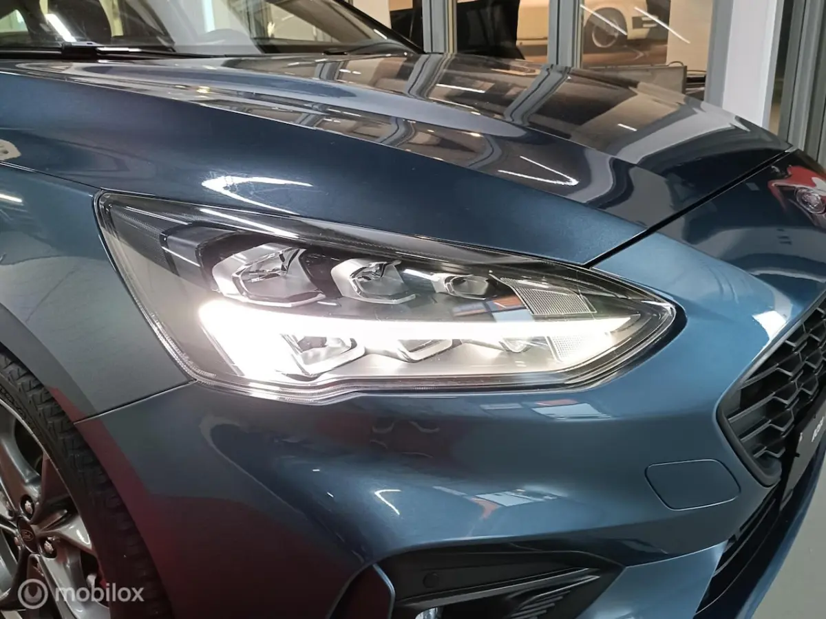 1.0 EcoBoost st line PANORAMA VIRTUAL LED NAVI PDC CAMERA STOEVER