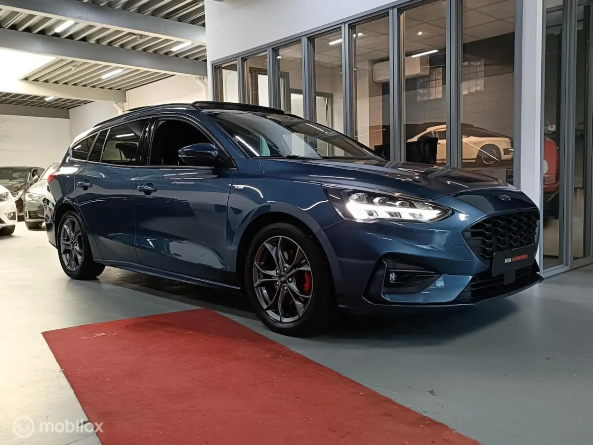 1.0 EcoBoost st line PANORAMA VIRTUAL LED NAVI PDC CAMERA STOEVER