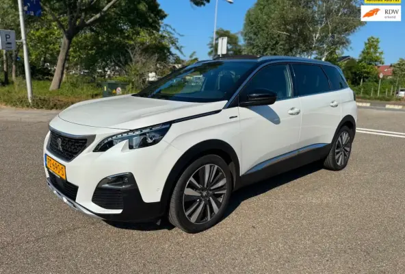 1.6 e-THP GT-Line met alle denkbare optie's
