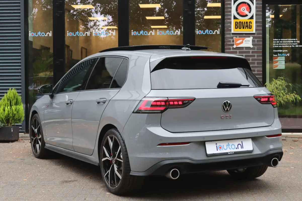 8.5 2.0 TSI 195kW GTI Pano/IQ.Light/Keyless/Camera/Dodehoek/19"