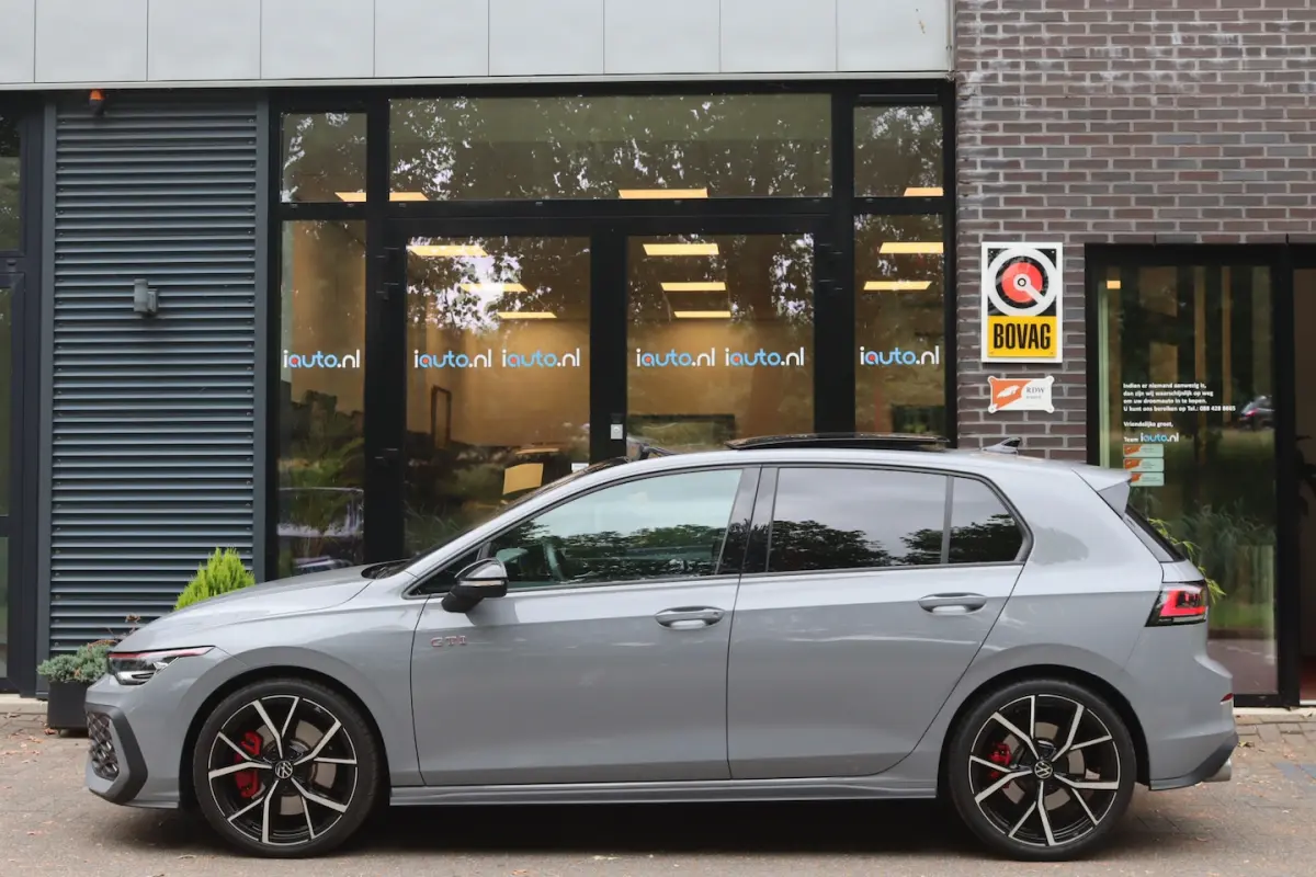 8.5 2.0 TSI 195kW GTI Pano/IQ.Light/Keyless/Camera/Dodehoek/19"