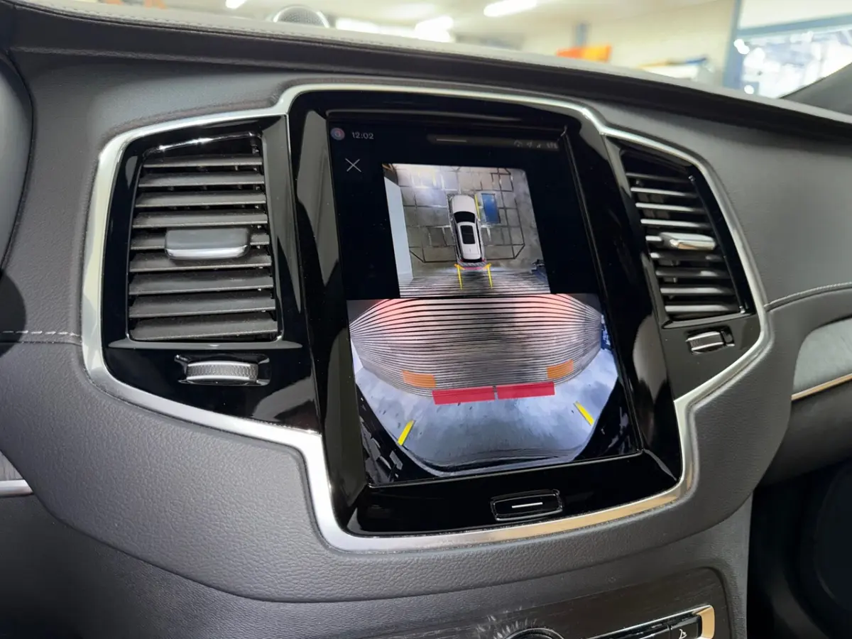 2.0 T8 Recharge AWD Ultimate Bright|Full Option|7-pers|Luchtvering|Bowers&Wilkins|Trekhaak