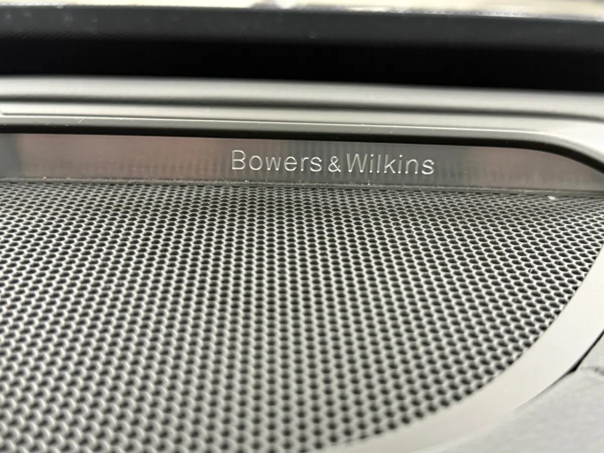 2.0 T8 Recharge AWD Ultimate Bright|Full Option|7-pers|Luchtvering|Bowers&Wilkins|Trekhaak