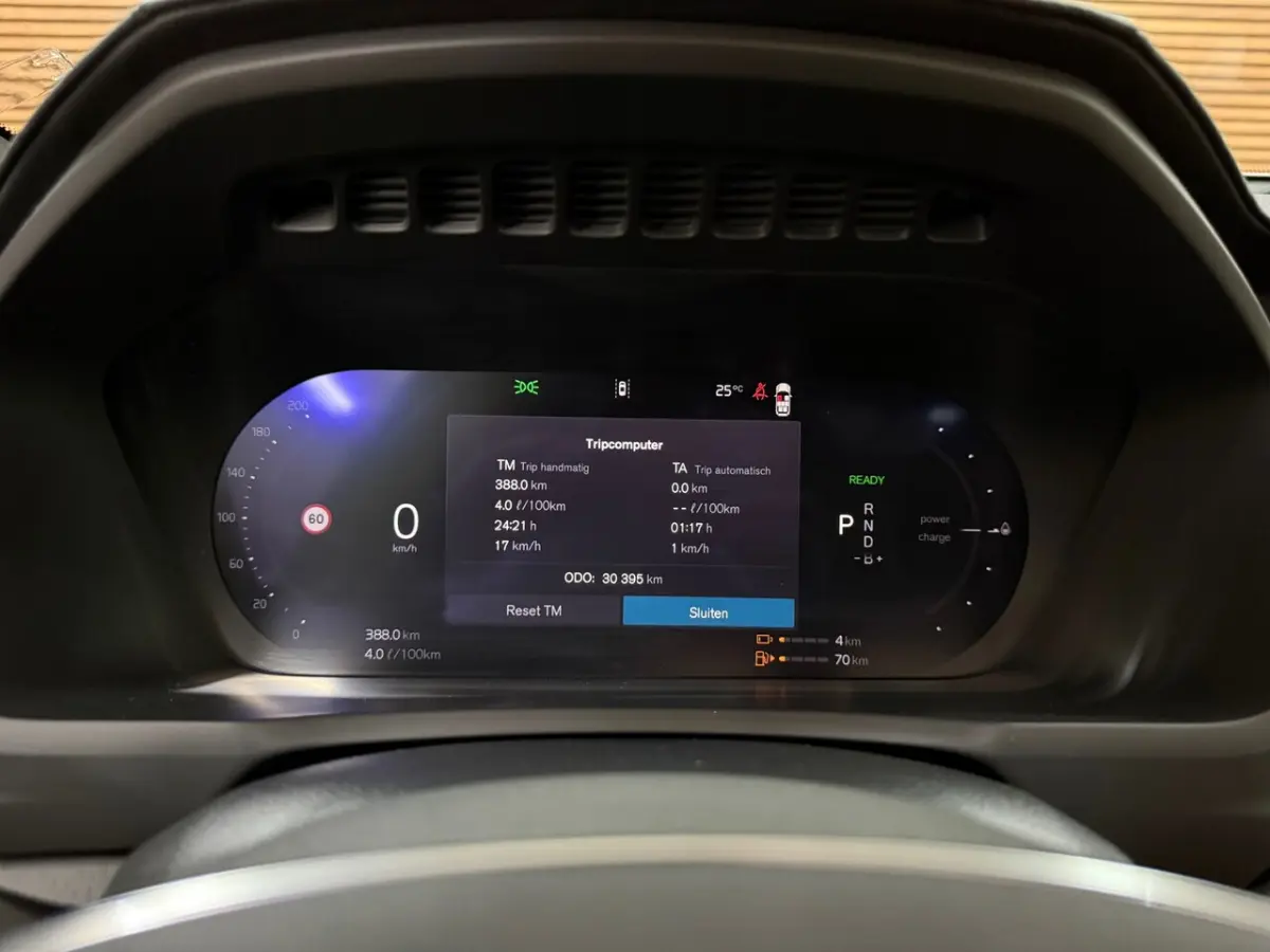 2.0 T8 Recharge AWD Ultimate Bright|Full Option|7-pers|Luchtvering|Bowers&Wilkins|Trekhaak