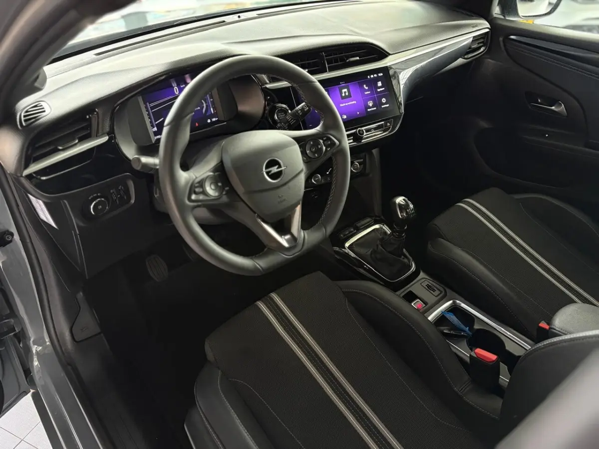 1.2 Turbo GS line | Camera | Cruise | Airco | LMV | Navi | DAB | Dealer Onderhouden |