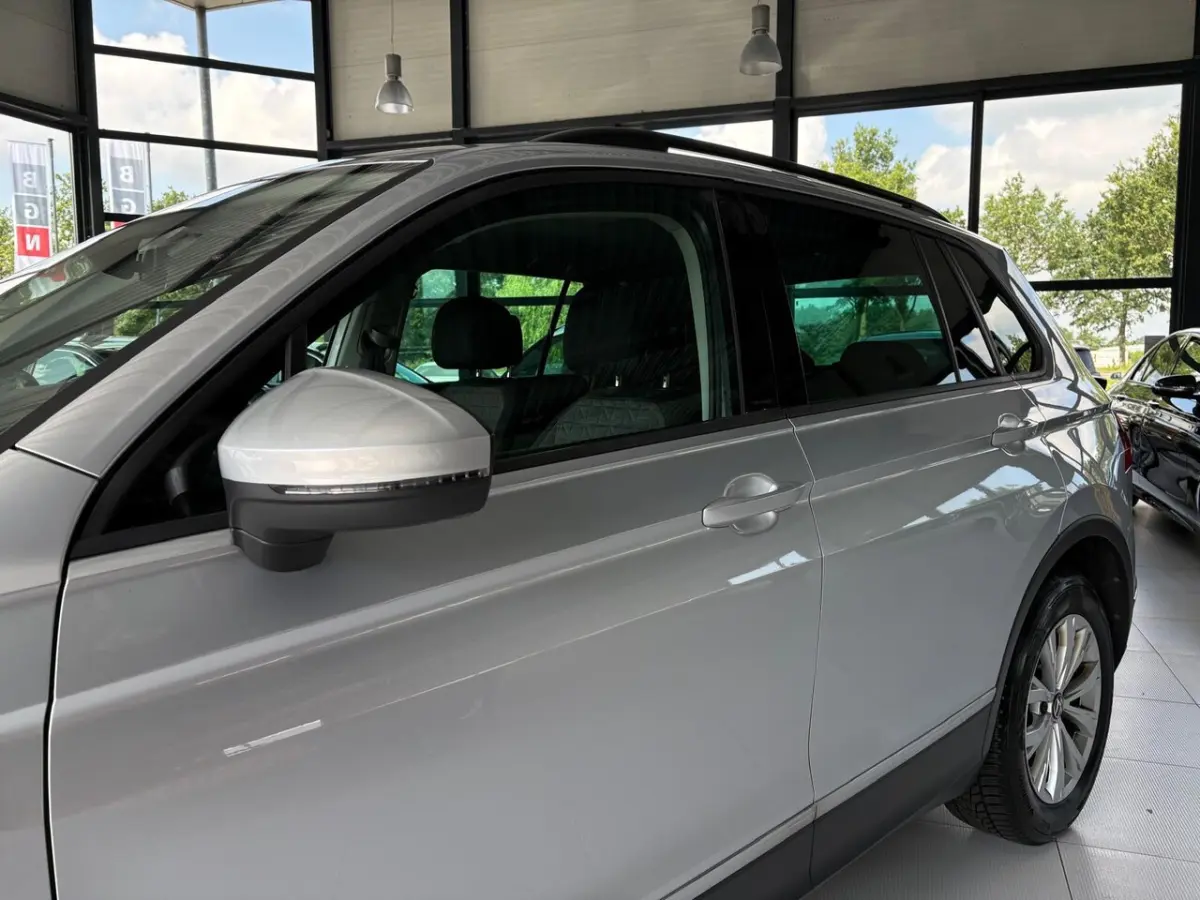 2.0 TDI Life Business | Camera | Navi | LMV | LED | Climate | Adaptive Cruise | Dealer Ond