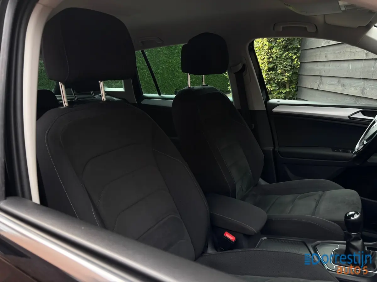 1.4 TSI Comfortline Business | Trekhaak | CarPlay | ACC | PDC | Navi