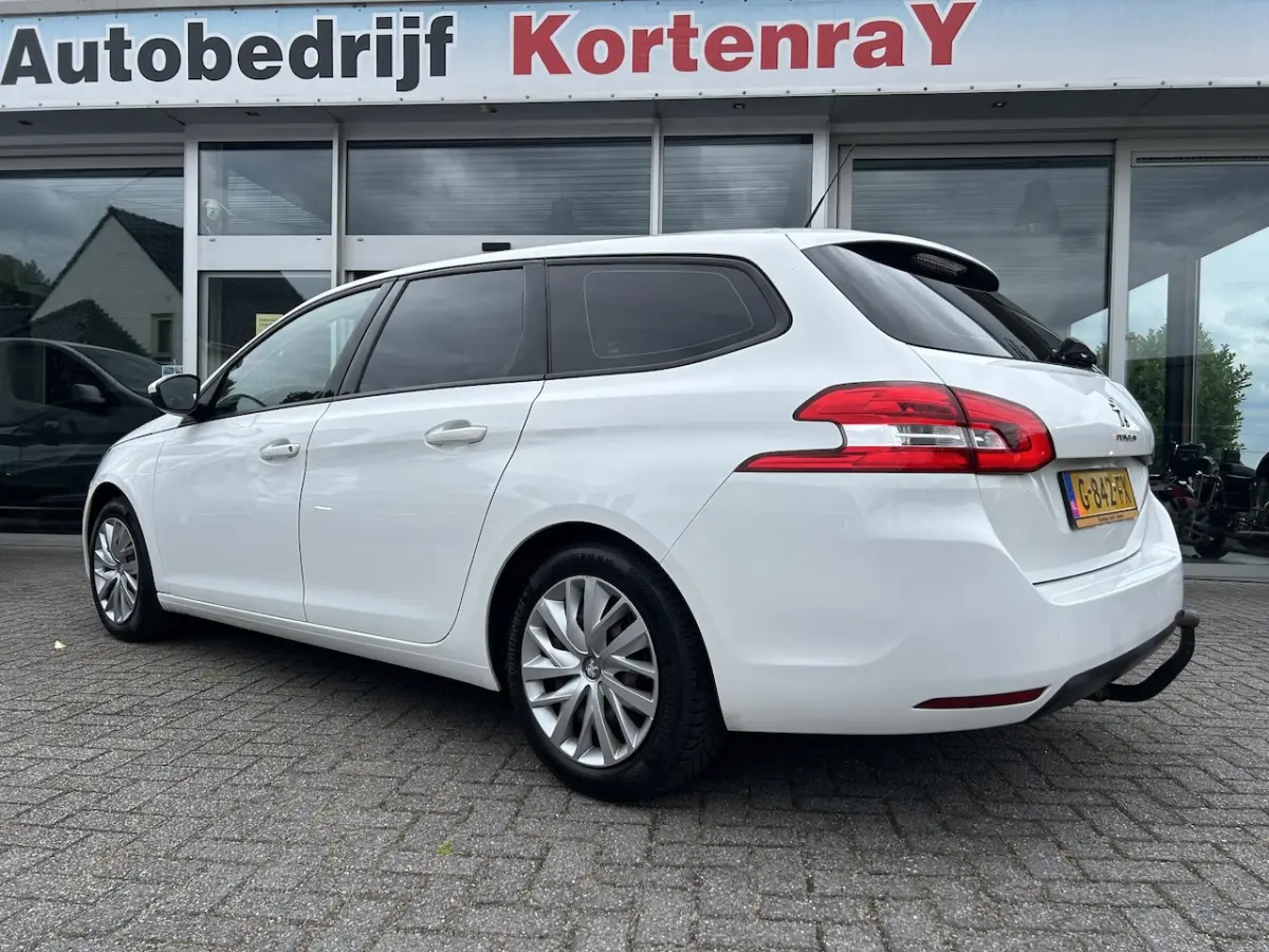1.2 PureTech Blue Lease 100% dealer onderhouden/airco/cruise control/navigatie/