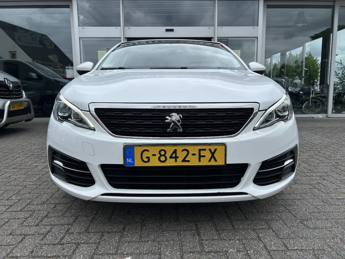 1.2 PureTech Blue Lease 100% dealer onderhouden/airco/cruise control/navigatie/