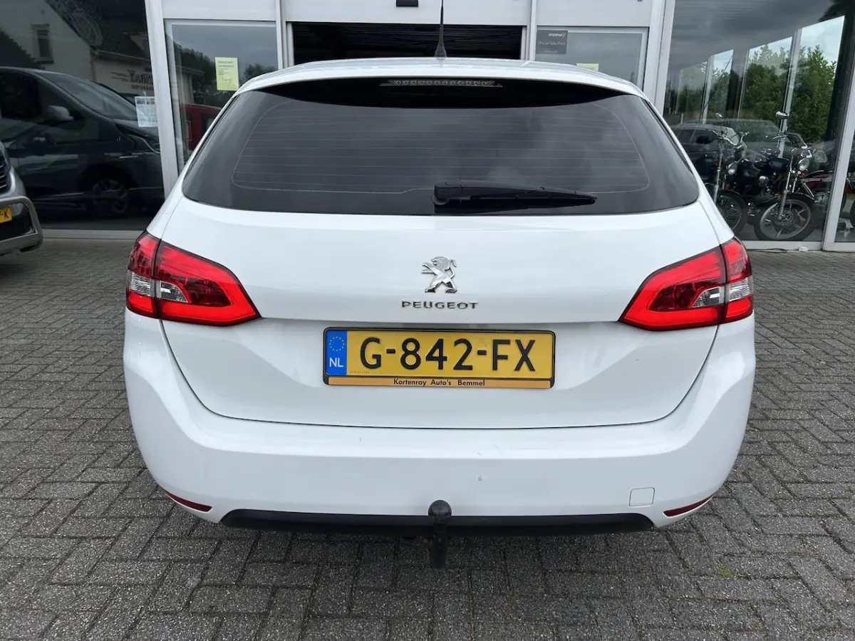 1.2 PureTech Blue Lease 100% dealer onderhouden/airco/cruise control/navigatie/