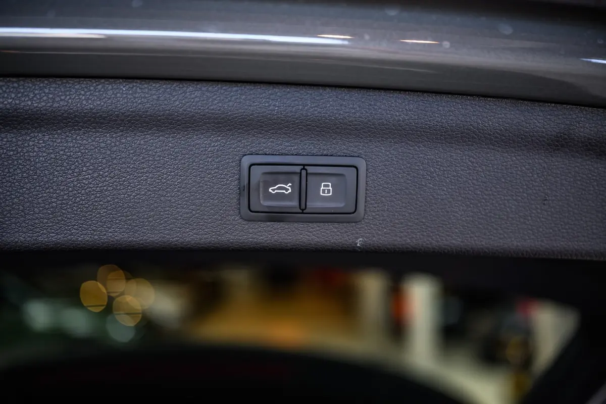 40 TFSI quattro Advanced Pro Line 190 Pk|Navi |Camera|Carplay|Blind-Assist|Virtual Cockpit